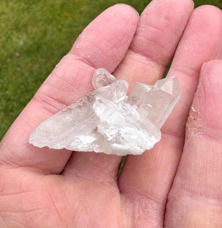 Energy Amplifier - Clear Quartz Cluster