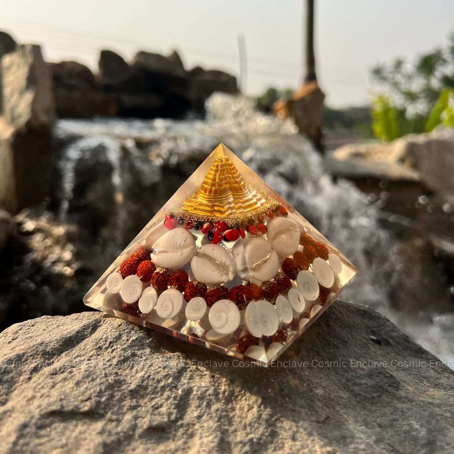 Luxmi Pyramid For Wealth
